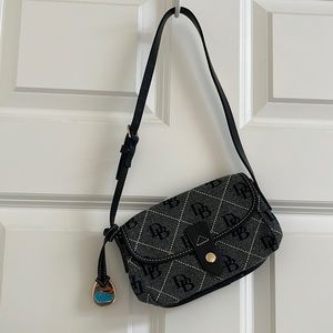 DB black small clutch